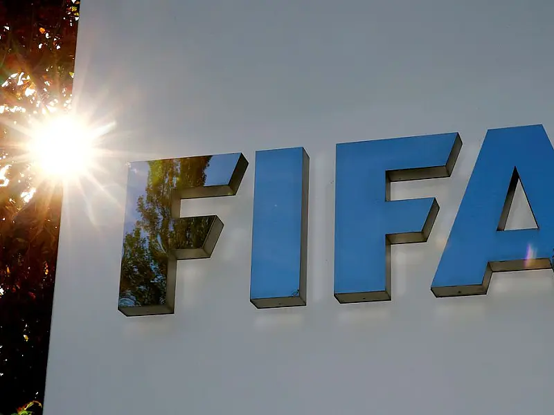 Após pressão internacional, Fifa recua e desiste de venda para privados