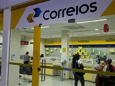 TST determina manutenção de 80% do efetivo em meio a greve dos Correios