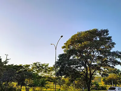 Sexta-feira conta com calor de 35°C e baixa umidade do ar em MS