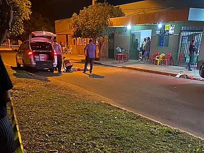 JD1TV: Vídeo mostra idoso sendo atropelado indo comprar peixe no Centro-Oeste