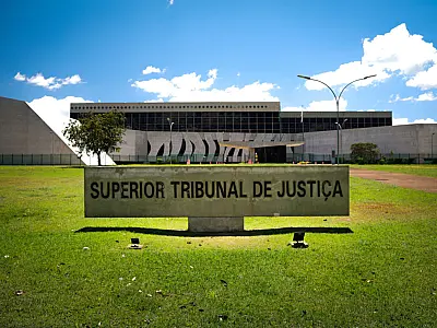 STJ mantém condenação de réu por conduzir veículo com placa adulterada em MS