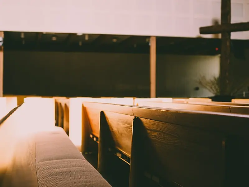 Usuário em surto quebra igreja e deixa prejuízo de R$ 22 mil na Capital