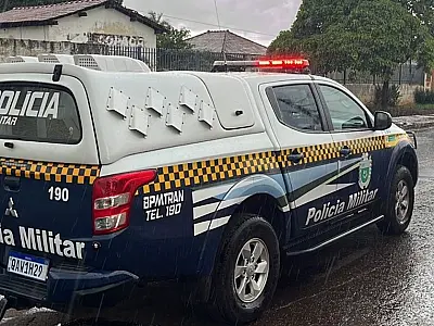 Motociclista fica gravemente ferida após acidente com carro em Campo Grande
