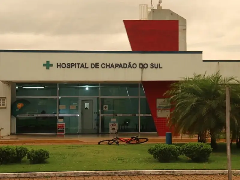 Adolescente ateia fogo no ex-namorado após briga por fim de namoro em MS