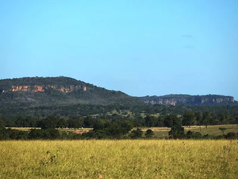 Tempo firme com calor de 39°C divide espaço com temporais no sul de MS