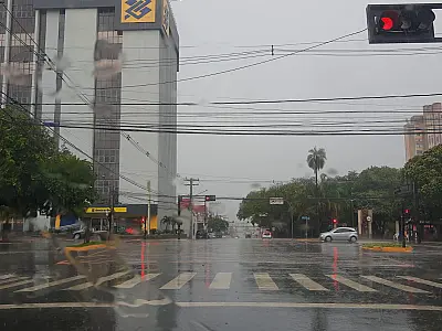 Com clima instável, chuvas devem permanecer nesta terça-feira em MS