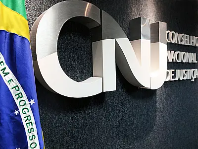 CNJ acaba com aposentadoria como punição para juízes, mas STF dará palavra final