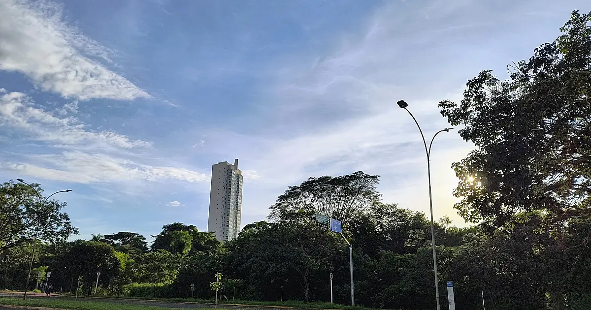 Segunda-feira terá tarde quente, baixa umidade e ventania em MS