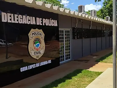 Jovem de 20 anos é morto a tiros após ser chamado no portão de casa em Guia Lopes da Laguna