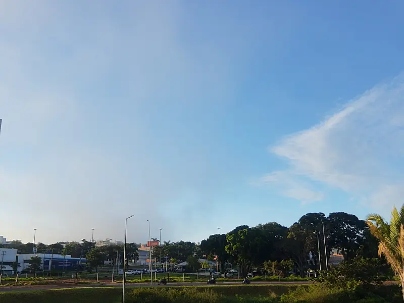 Quarta-feira terá manhã fria, tarde de 33°C e umidade de 15% em MS