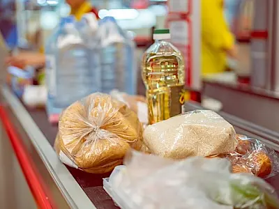 Intenção de consumo das famílias cresce no menor ritmo em sete meses