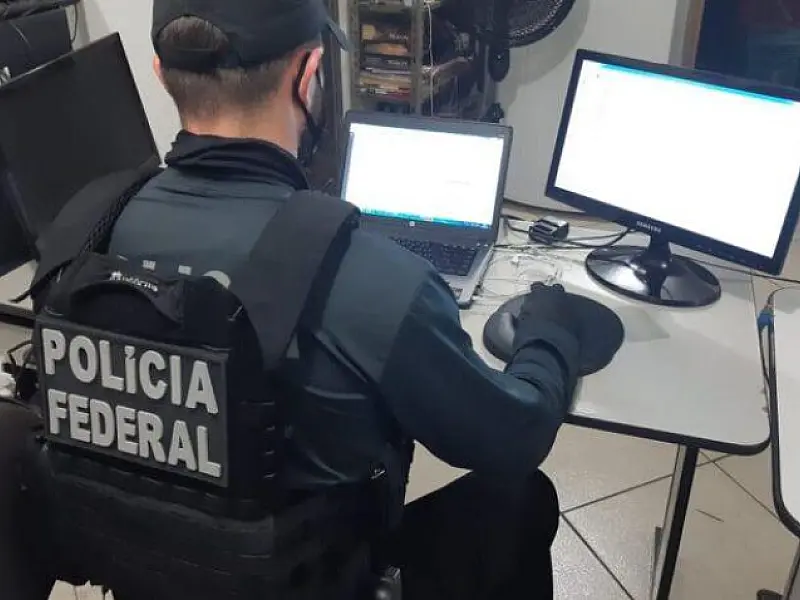 PF prende homem que guardava vídeos pornográficos de menores em Campo Grande