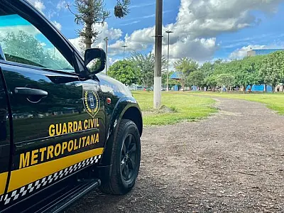 Homem invade residência armado e efetua seis disparos no Rita Vieira