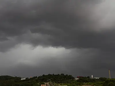 Inmet coloca MS sob alerta de tempestades até segunda-feira