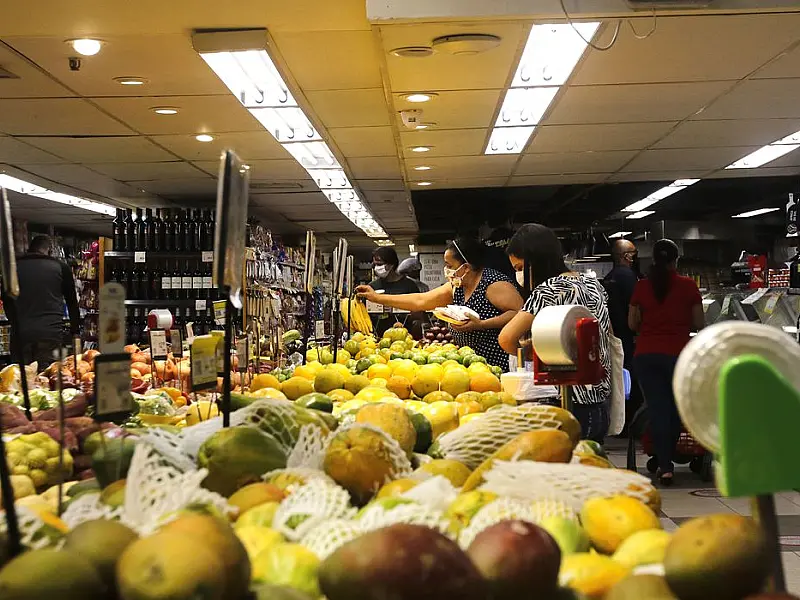 Preço de alimentos recua, e inflação oficial de junho fica em 0,16%