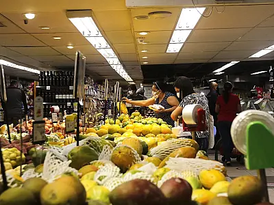 Consumo de alimentos cresce após proibição das bets no país, diz Abras