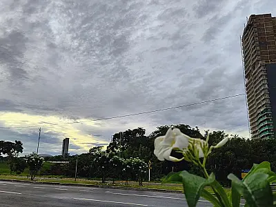 Frente fria traz tempestades e fenômeno da mínima invertida para MS