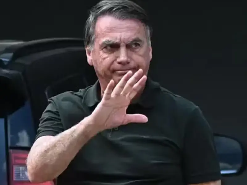 PGR se manifesta contra revisão da condenação de Bolsonaro
