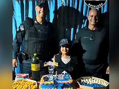 Fã da PMMS recebe policiais durante festa de aniversário em Nova Alvorada do Sul