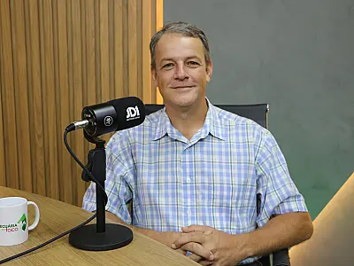 "A abelha está no topo do agronegócio", garante apicultor