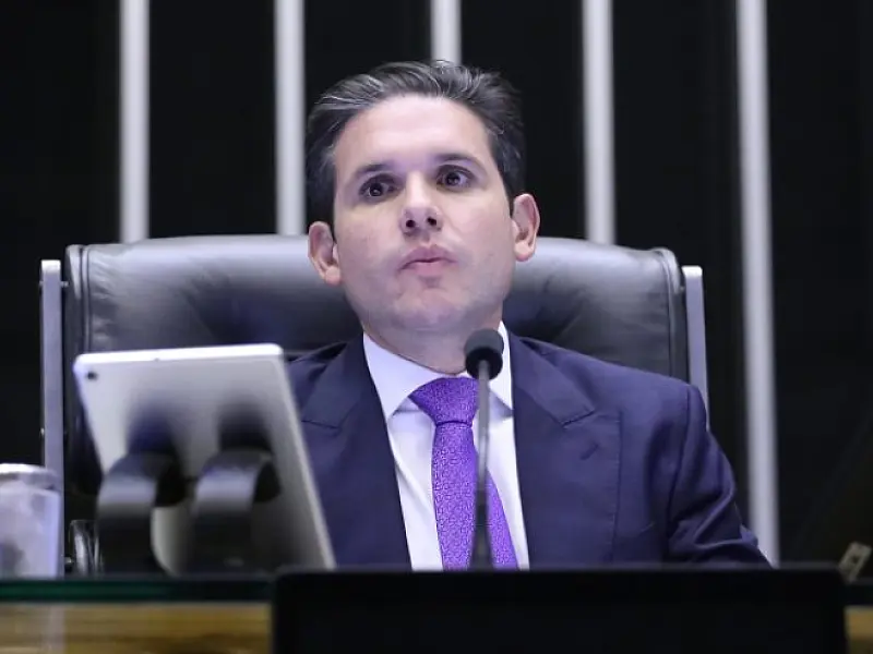Câmara vota projeto de Lula sobre  jornada de 40 horas após aprovar PEC que está no Senado