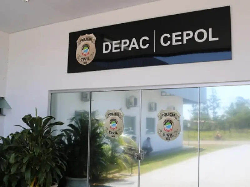 Morador ouve barulho e encontra ladrão de fios dentro de quintal em Campo Grande
