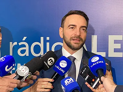 João César toma posse na ALEMS e promete foco em municípios e inclusão