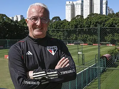 Dorival Júnior volta ao São Paulo após saída de Roger Machado