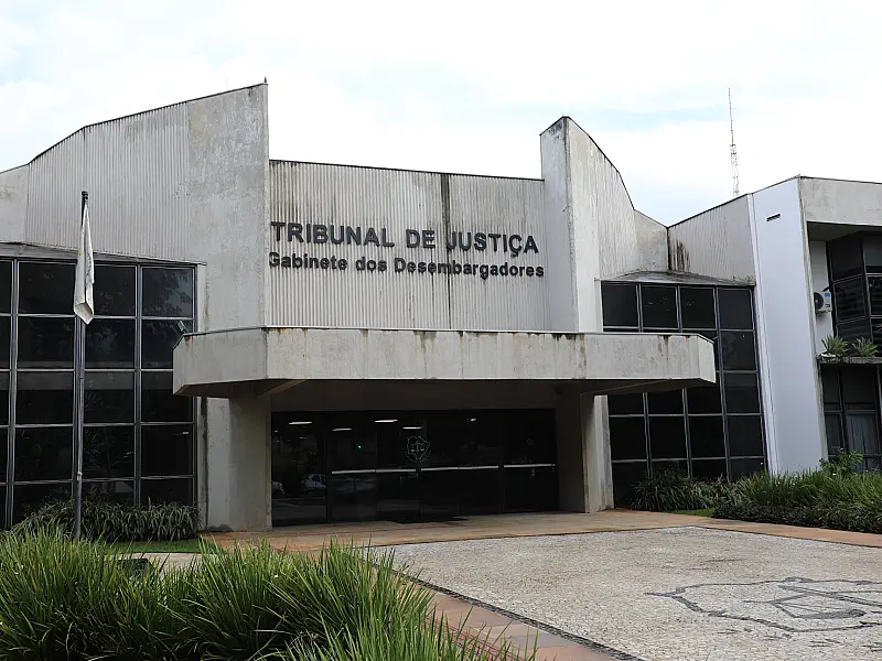 Justiça condena loja e ex-funcionário a indenizar cliente em R$ 20 mil por violação de privacidade