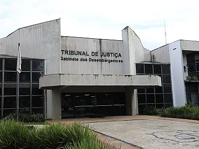 Justiça condena loja e ex-funcionário a indenizar cliente em R$ 20 mil por violação de privacidade