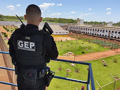 Polícia Penal apreende maconha jogada por drone em presídio de Dourados