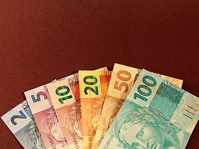 O seu dinheiro é de papel?