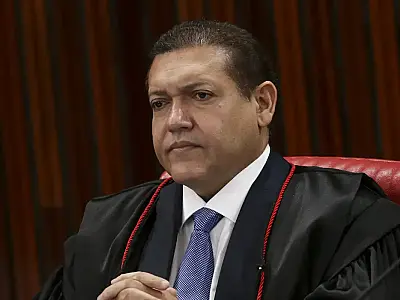 Nunes Marques determina suspensão de canal “Exército do Lula” no WhatsApp