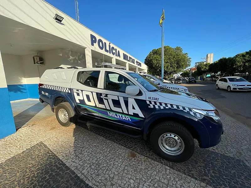 Motorista embriagado bate em veículo de policial e acaba preso em Bonito
