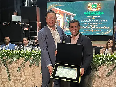 Beto Pereira recebe título de Cidadão Paranaibense em sessão solene