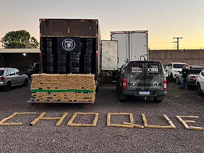 Perseguição no Jardim Itamaracá termina com apreensão de quase 1,5 tonelada de maconha