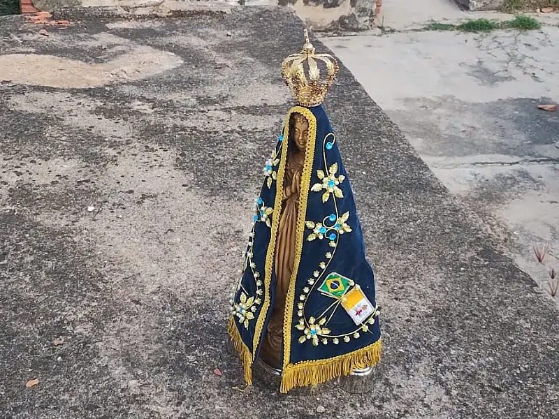 Ladrão furta imagem de Nossa Senhora em igreja e a esconde em cemitério de MS