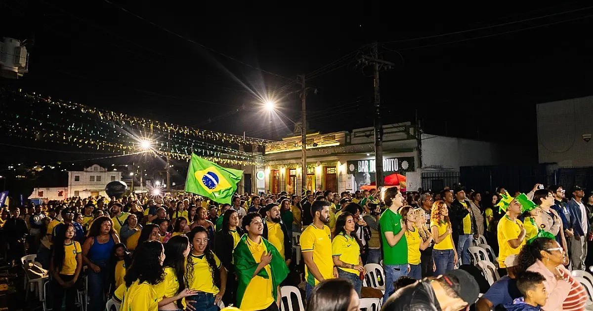 Estreia do Brasil na Copa levou mais de 5 mil pessoas à Esplanada Ferroviária na Capital