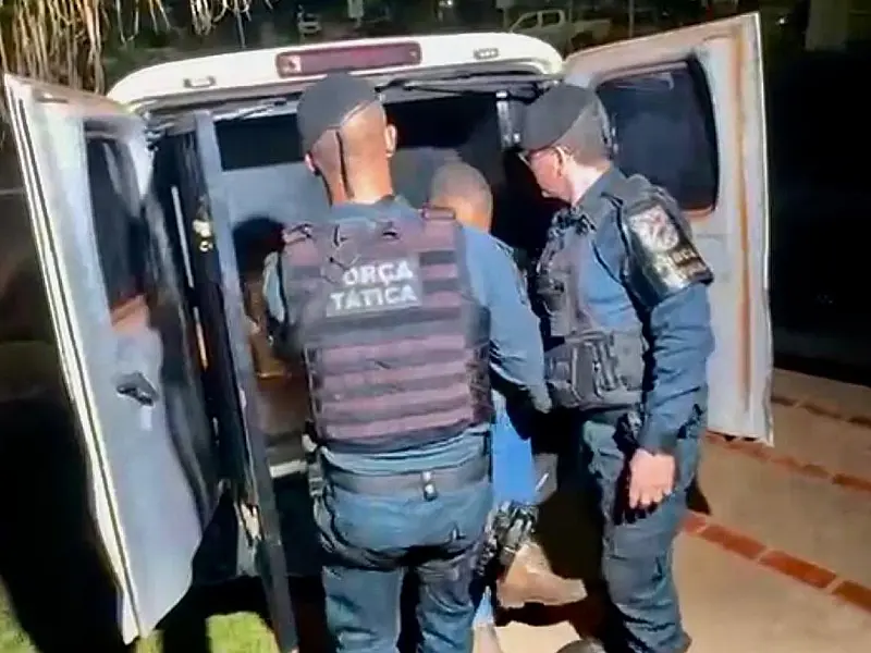 Foragido é preso em fazenda por agredir mulher e abusar de menor em MS