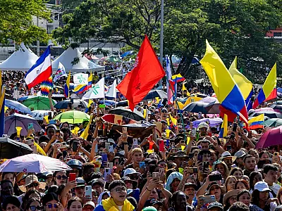 Colombianos escolhem futuro presidente entre esquerda e direita pró-Trump