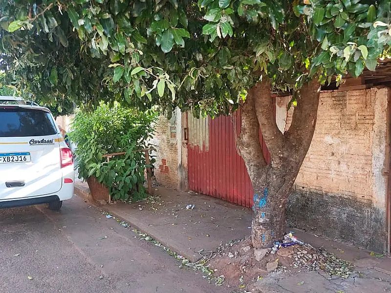 Idoso é achado morto a tiros dentro de casa trancada em Três Lagoas