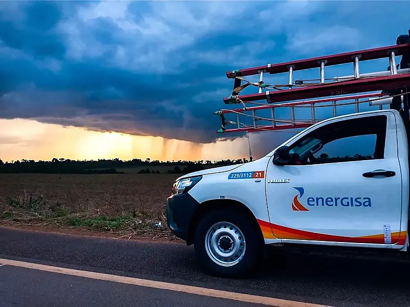 Em risco de temporais, saiba quais cuidados tomar durante chuva forte, ventos e raios em MS