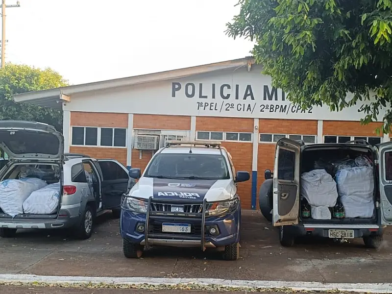 PM apreende Doblò e Palio carregados com contrabando na rodovia MS-395