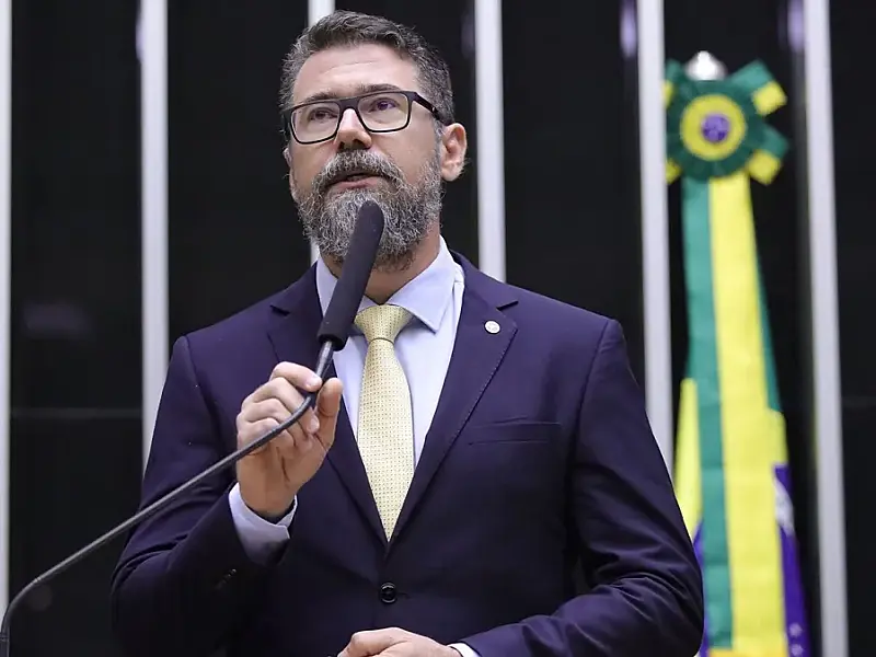 Conselho de Ética aprova suspensão de Marcos Pollon por 60 dias