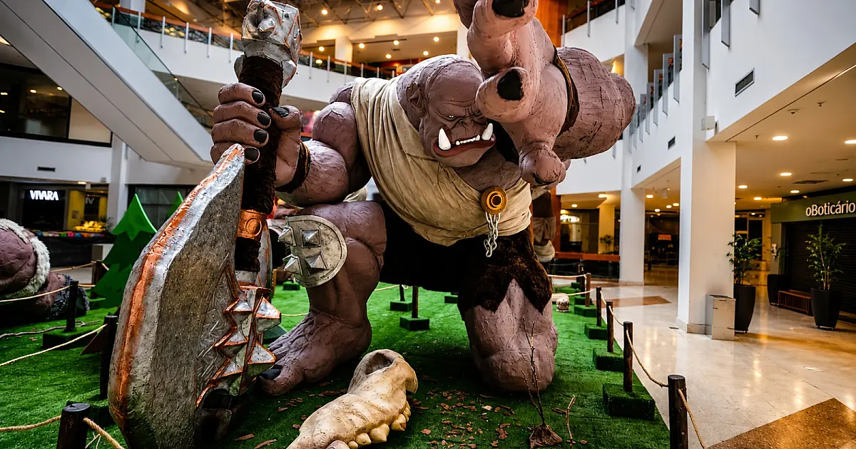 Criaturas gigantes de RPG e cinema invadem shopping de Campo Grande
