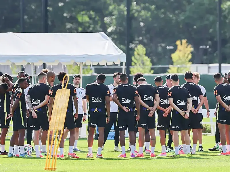 Brasil finaliza preparação para enfrentar Haiti na Copa do Mundo