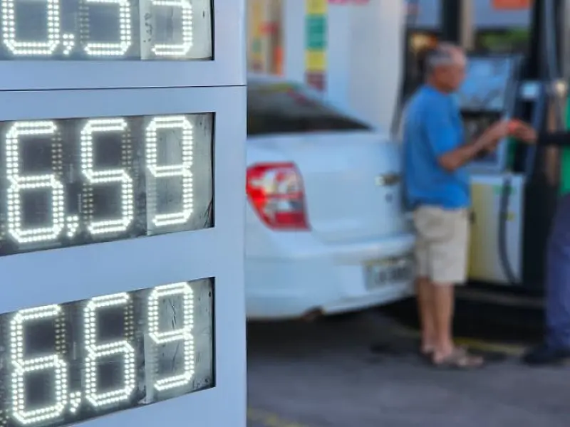 Diesel S10 cai R$ 0,53 em Campo Grande e chega a R$ 6,82, aponta Procon-MS