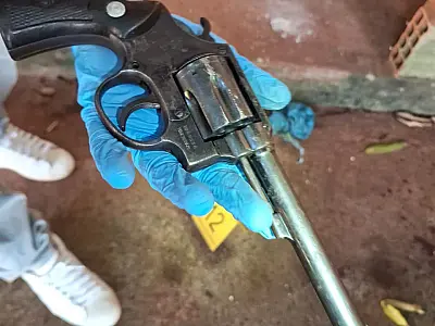Choque apreende armas e drogas em casa onde dois morreram em Ivinhema
