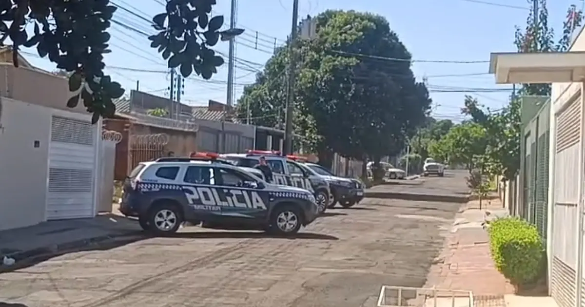 Vídeo: Homem que tentou matar a esposa é preso após perseguição em Campo Grande