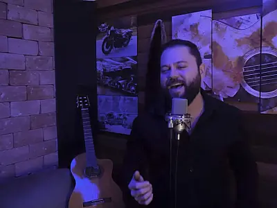 Cantor campo-grandense prepara novo projeto com releituras do sertanejo raiz e músicas autorais